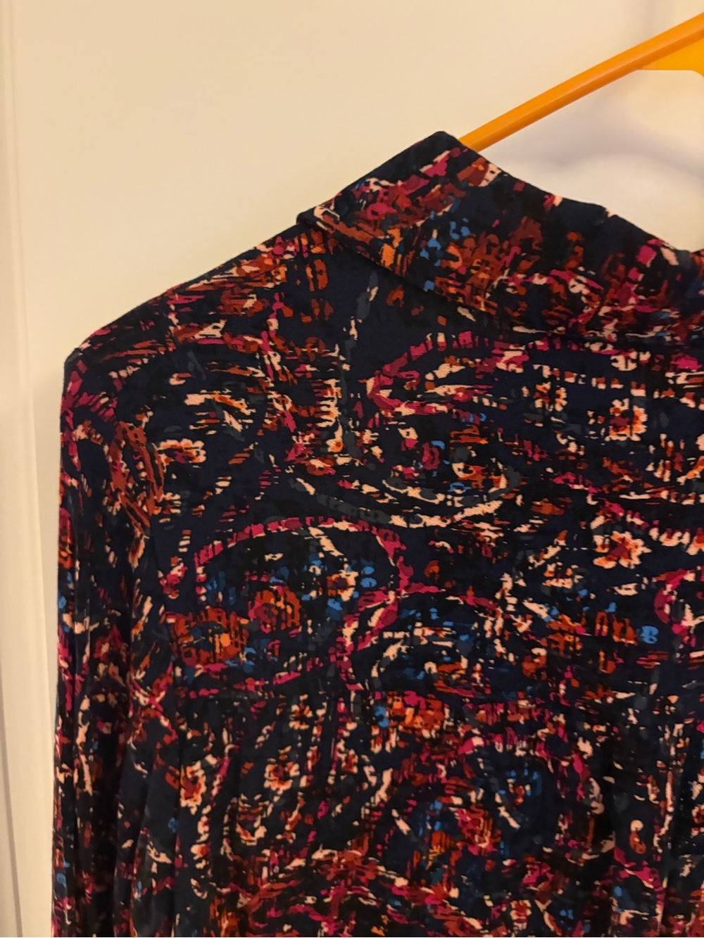 Liverpool Los Angeles Paisley Button Down Blouse - Picture 13 of 16